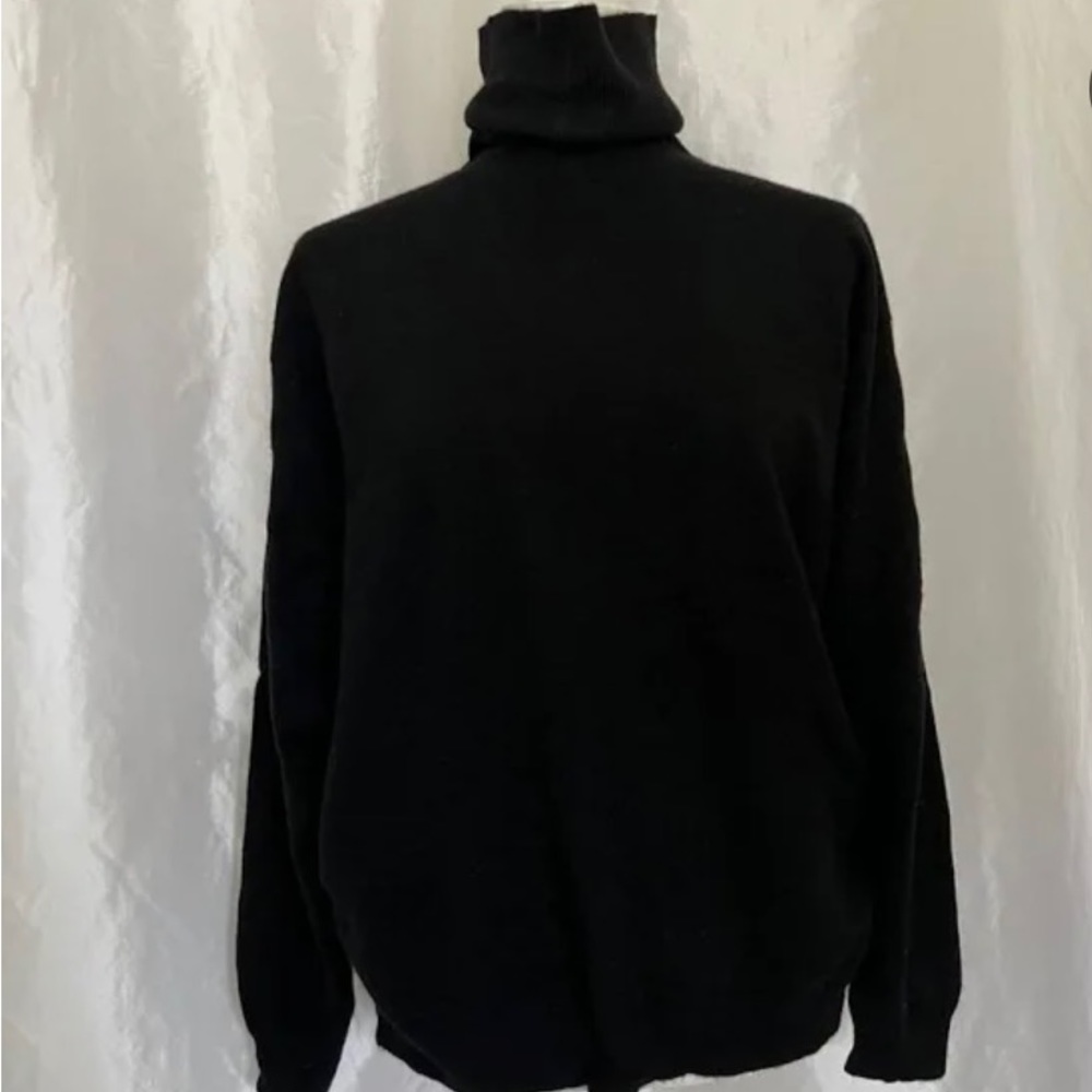 Forte Cashmere Black Turtleneck Sweater Size Medium